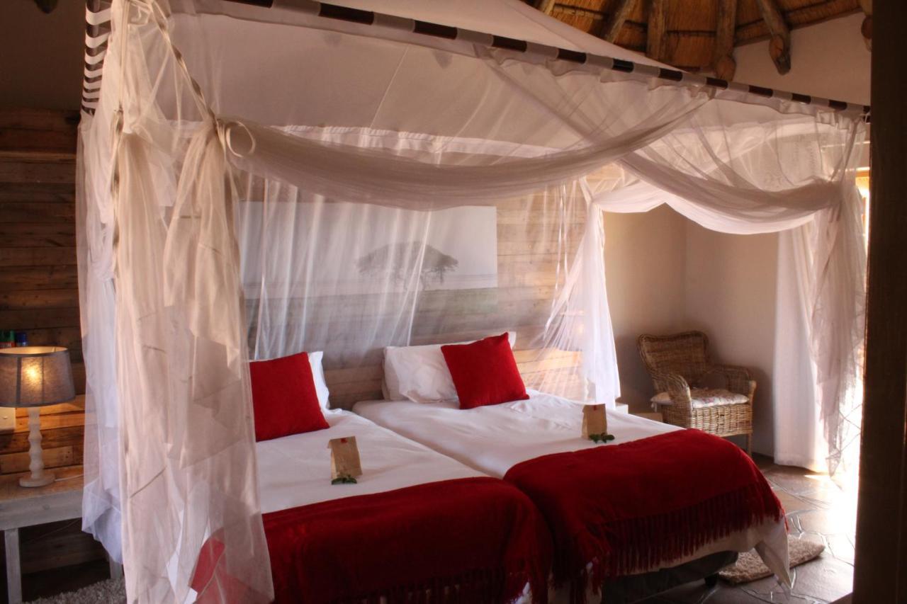 Okutala Etosha Lodge Outjo Luaran gambar